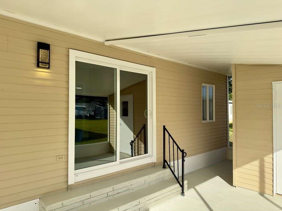 For Sale: $229,900 (2 beds, 2 baths, 1344 Square Feet)