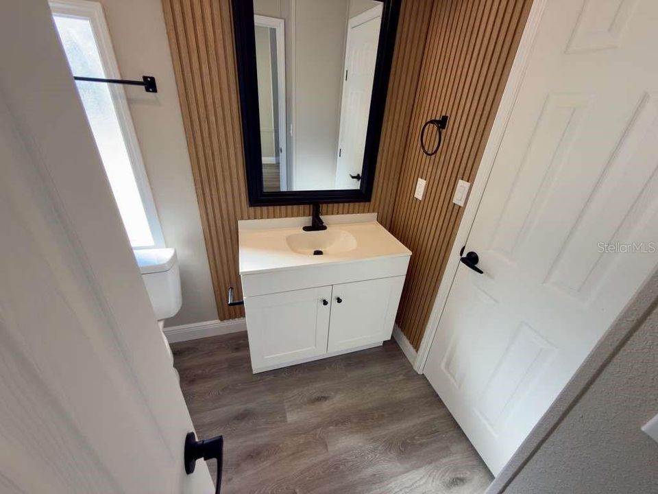 For Sale: $229,900 (2 beds, 2 baths, 1344 Square Feet)