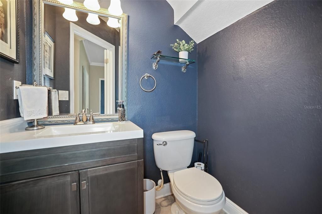 En Venta: $615,000 (4 camas, 2 baños, 2560 Pies cuadrados)