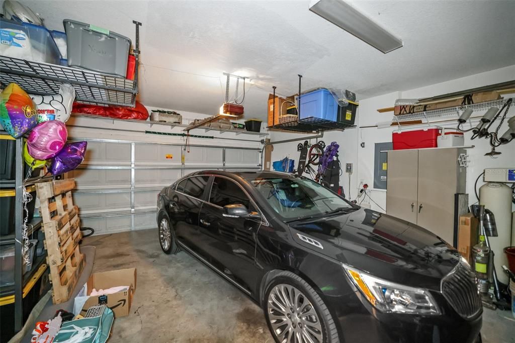 En Venta: $615,000 (4 camas, 2 baños, 2560 Pies cuadrados)