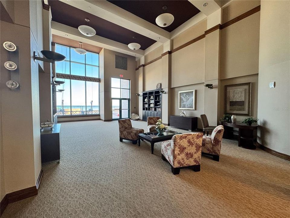 En Renta: $6,950 (2 camas, 2 baños, 1350 Pies cuadrados)