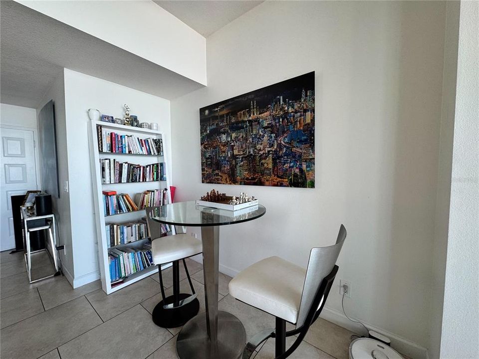 En Renta: $6,950 (2 camas, 2 baños, 1350 Pies cuadrados)