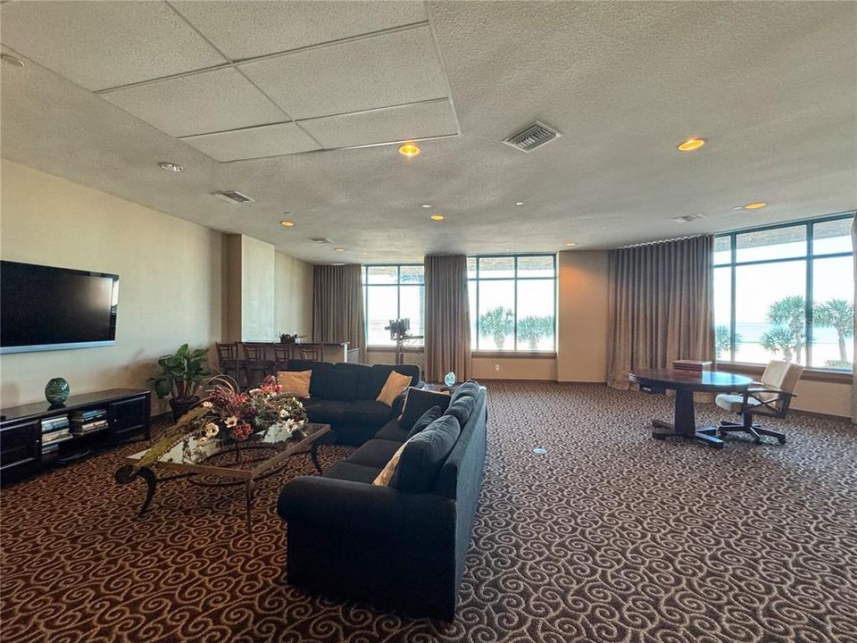 En Renta: $6,950 (2 camas, 2 baños, 1350 Pies cuadrados)