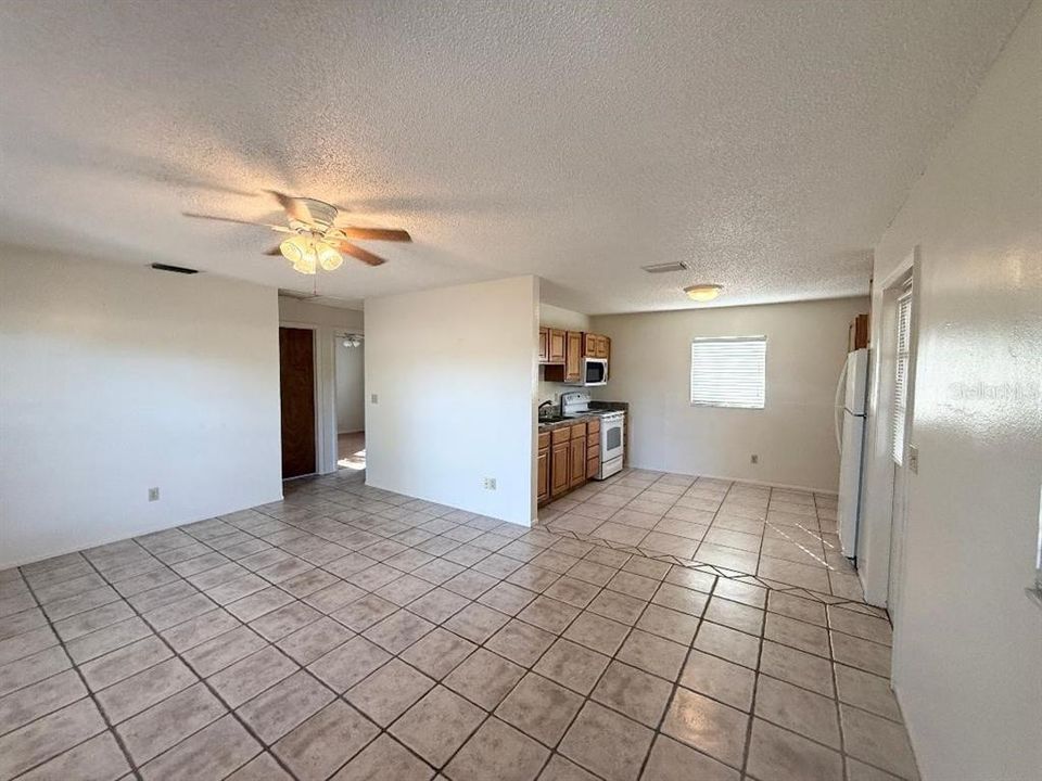 На продажу: $899,500 (5 спален, 3 ванн, 3638 Квадратных фут)