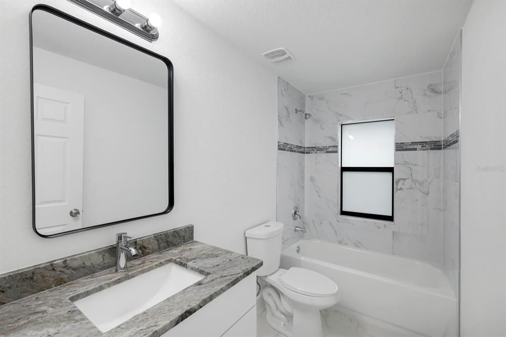 For Sale: $445,000 (4 beds, 3 baths, 2289 Square Feet)