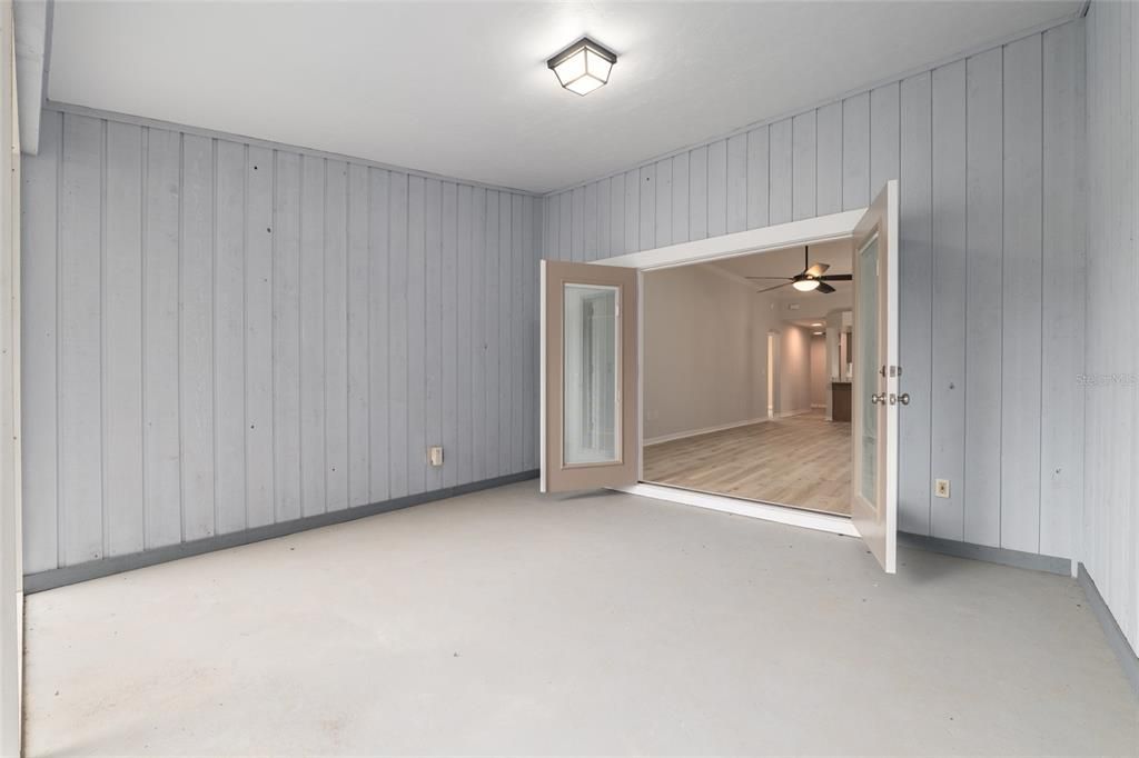 待售: $285,000 (2 贝兹, 2 浴室, 1311 平方英尺)