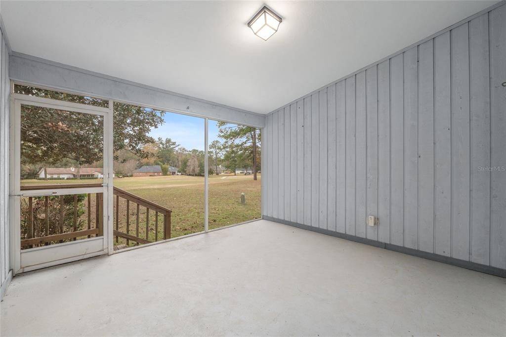 待售: $285,000 (2 贝兹, 2 浴室, 1311 平方英尺)