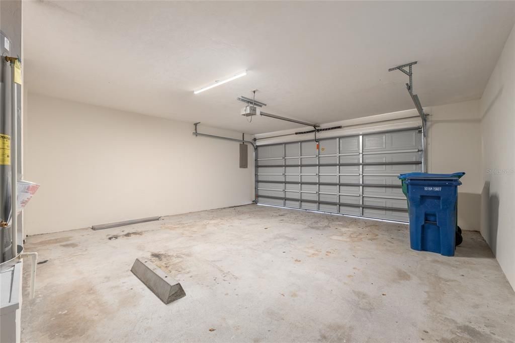 待售: $285,000 (2 贝兹, 2 浴室, 1311 平方英尺)