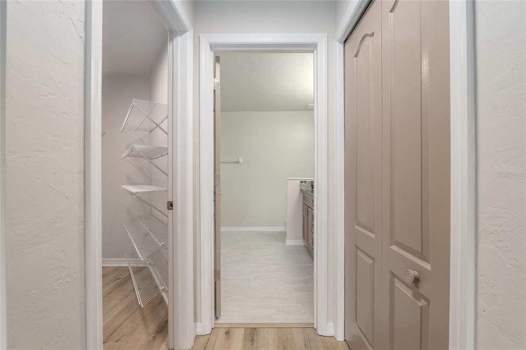 待售: $285,000 (2 贝兹, 2 浴室, 1311 平方英尺)