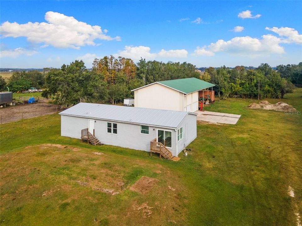 For Sale: $447,900 (3 beds, 2 baths, 1566 Square Feet)