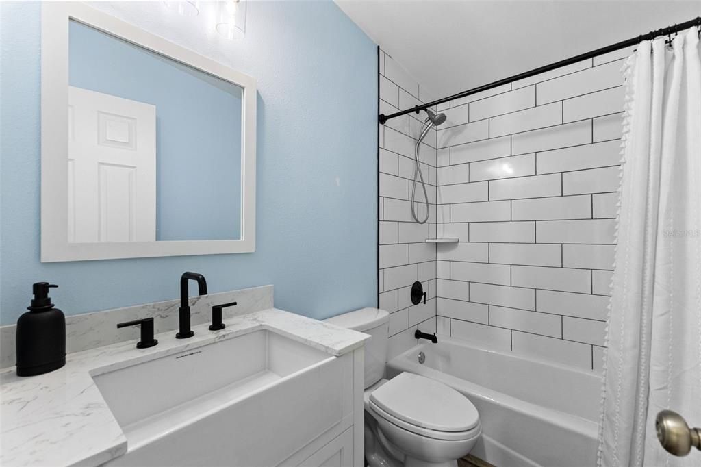 For Sale: $447,900 (3 beds, 2 baths, 1566 Square Feet)