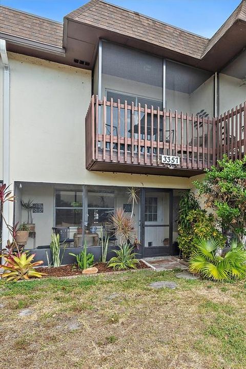 For Rent: $1,900 (2 beds, 2 baths, 1104 Square Feet)