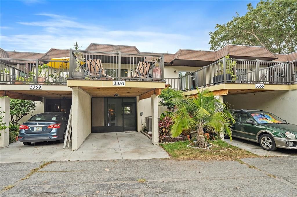 For Rent: $1,900 (2 beds, 2 baths, 1104 Square Feet)