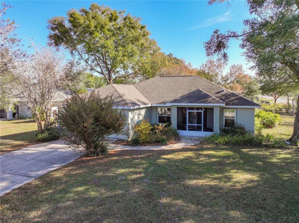 For Sale: $274,900 (3 beds, 2 baths, 1495 Square Feet)