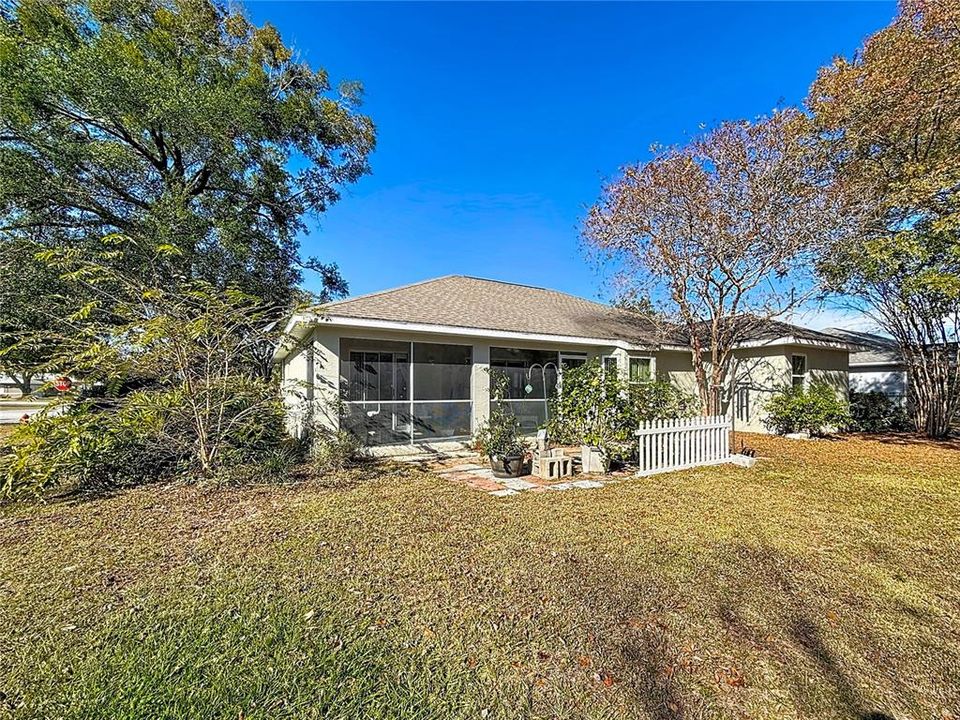 For Sale: $274,900 (3 beds, 2 baths, 1495 Square Feet)