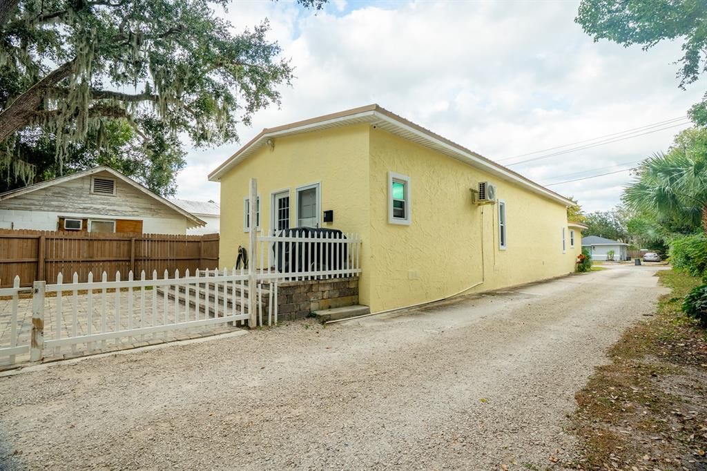 待售: $349,000 (3 贝兹, 3 浴室, 1632 平方英尺)