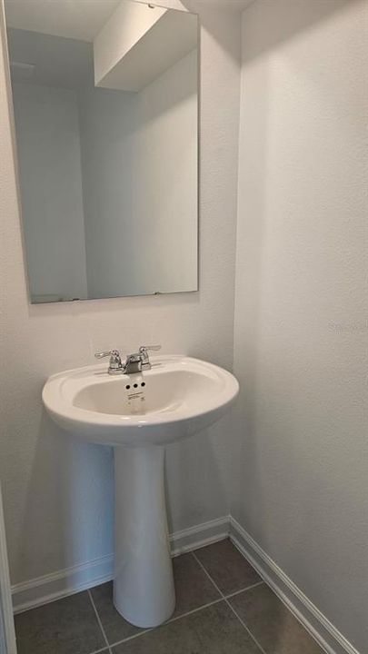 For Rent: $2,000 (3 beds, 2 baths, 1360 Square Feet)