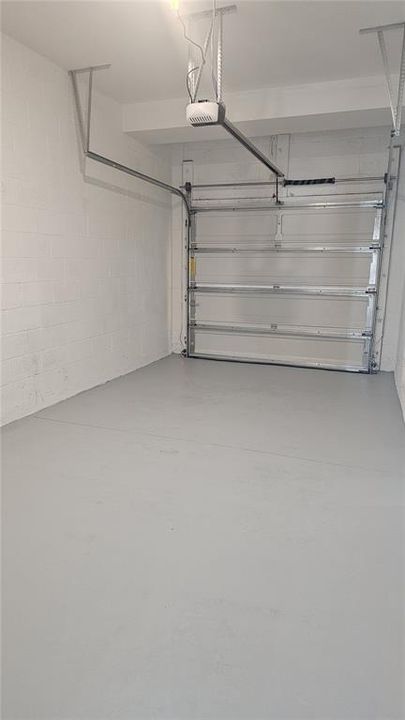 For Rent: $2,000 (3 beds, 2 baths, 1360 Square Feet)