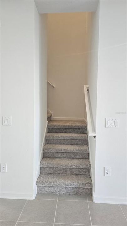 For Rent: $2,000 (3 beds, 2 baths, 1360 Square Feet)