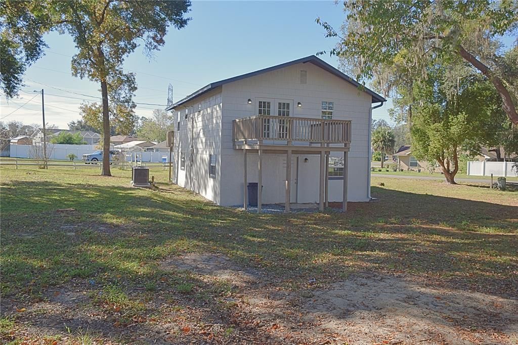 待售: $255,000 (3 贝兹, 2 浴室, 1824 平方英尺)