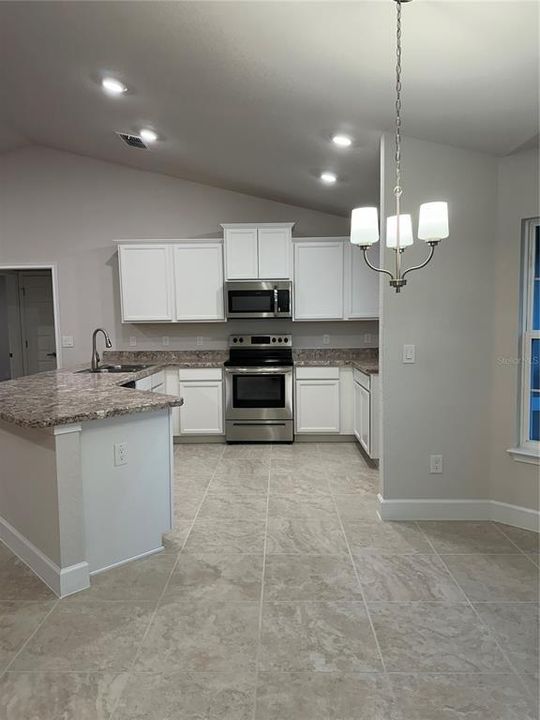 For Sale: $312,250 (3 beds, 2 baths, 1540 Square Feet)