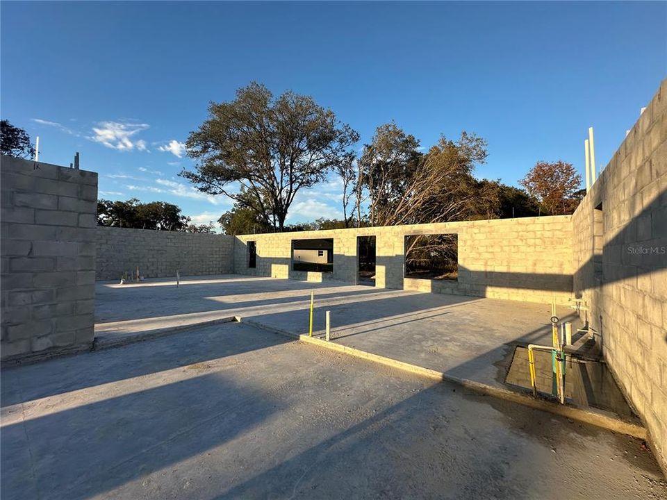 For Sale: $312,250 (3 beds, 2 baths, 1540 Square Feet)