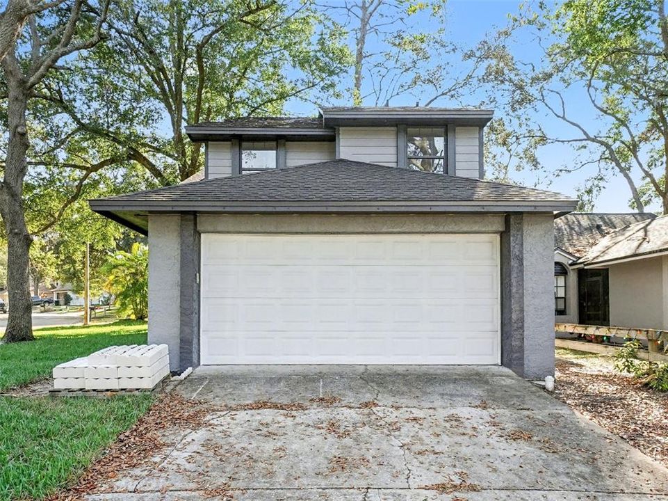 На продажу: $409,000 (3 спален, 2 ванн, 2032 Квадратных фут)