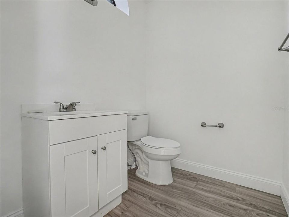 На продажу: $409,000 (3 спален, 2 ванн, 2032 Квадратных фут)