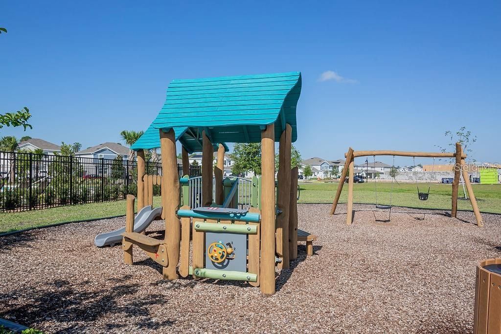 В аренду: $2,850 (3 спален, 2 ванн, 1615 Квадратных фут)