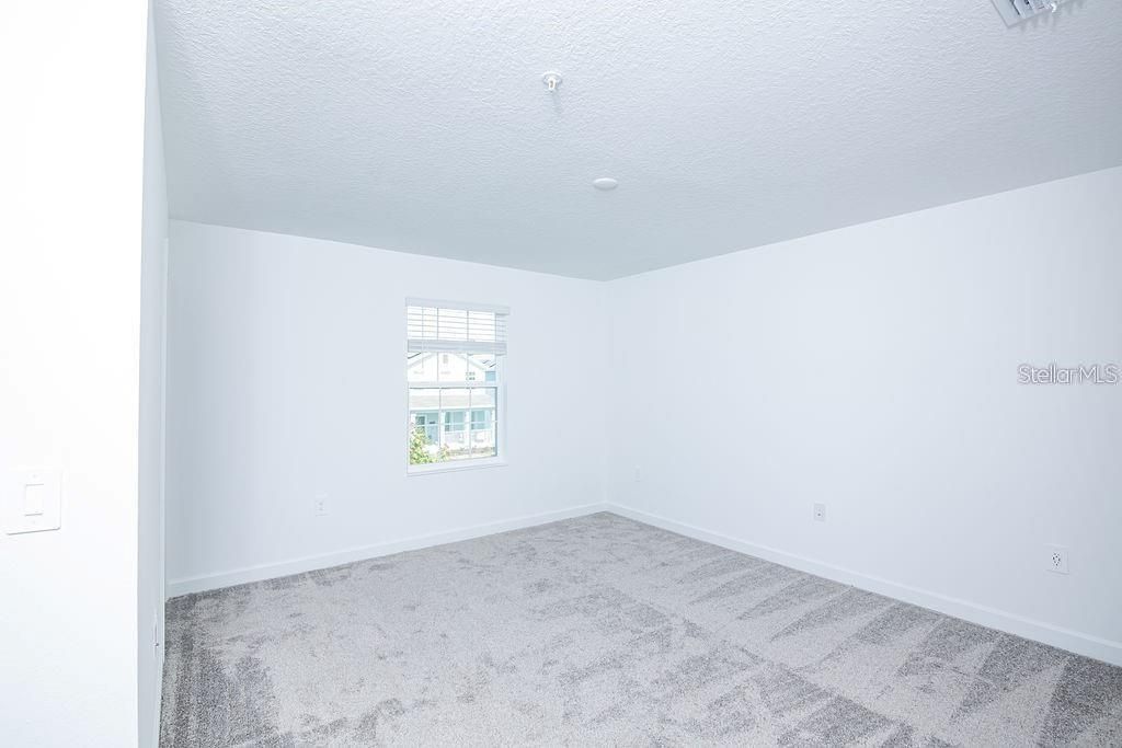 В аренду: $2,850 (3 спален, 2 ванн, 1615 Квадратных фут)