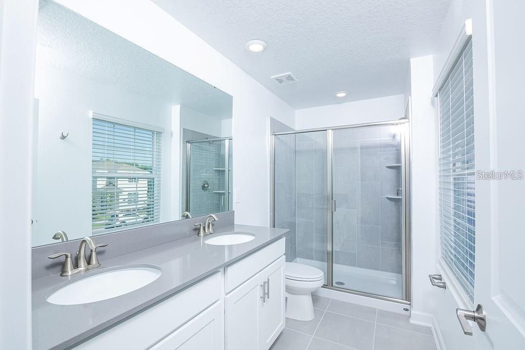 В аренду: $2,850 (3 спален, 2 ванн, 1615 Квадратных фут)