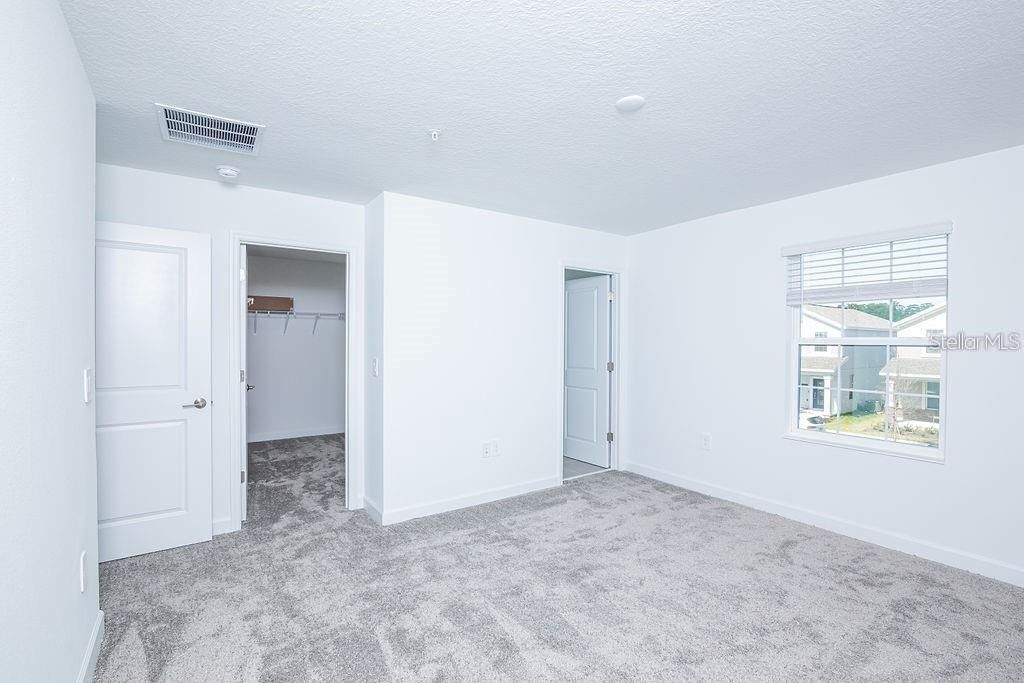 В аренду: $2,850 (3 спален, 2 ванн, 1615 Квадратных фут)