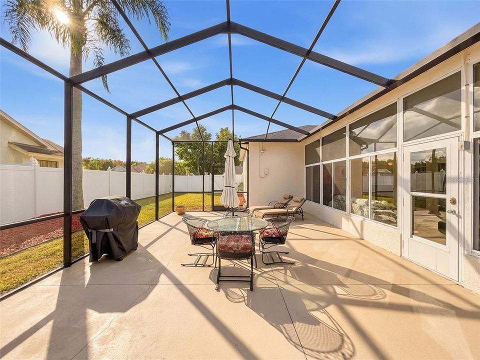 En Venta: $490,000 (3 camas, 2 baños, 2397 Pies cuadrados)