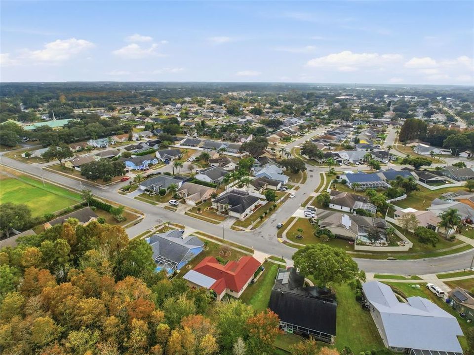 En Venta: $490,000 (3 camas, 2 baños, 2397 Pies cuadrados)