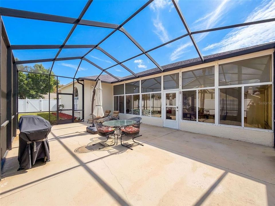 En Venta: $490,000 (3 camas, 2 baños, 2397 Pies cuadrados)