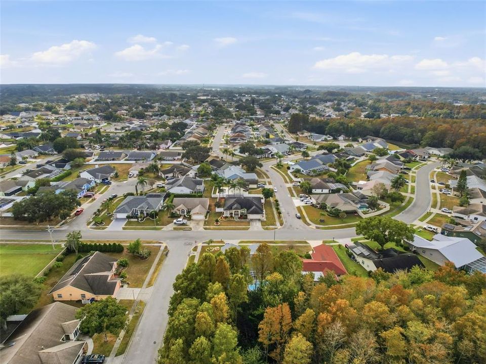 En Venta: $490,000 (3 camas, 2 baños, 2397 Pies cuadrados)