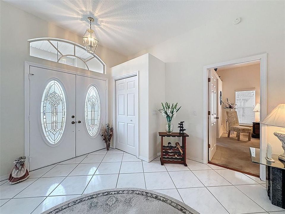 En Venta: $490,000 (3 camas, 2 baños, 2397 Pies cuadrados)