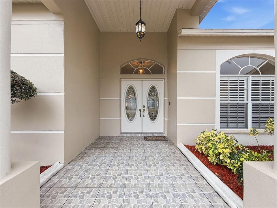 En Venta: $490,000 (3 camas, 2 baños, 2397 Pies cuadrados)