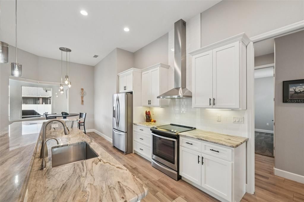 На продажу: $459,000 (3 спален, 2 ванн, 1730 Квадратных фут)