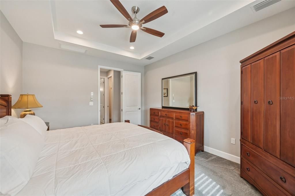 На продажу: $459,000 (3 спален, 2 ванн, 1730 Квадратных фут)