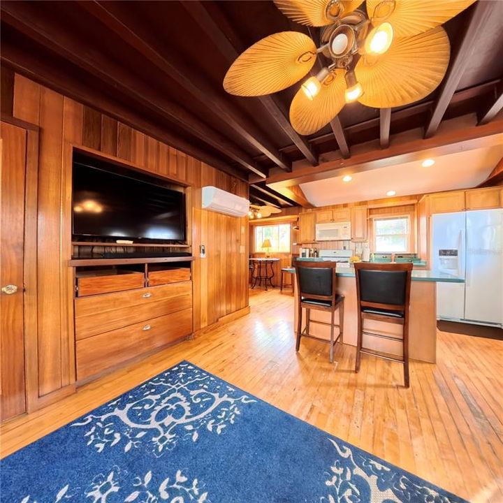 En Venta: $990,000 (9 camas, 0 baños, 2772 Pies cuadrados)