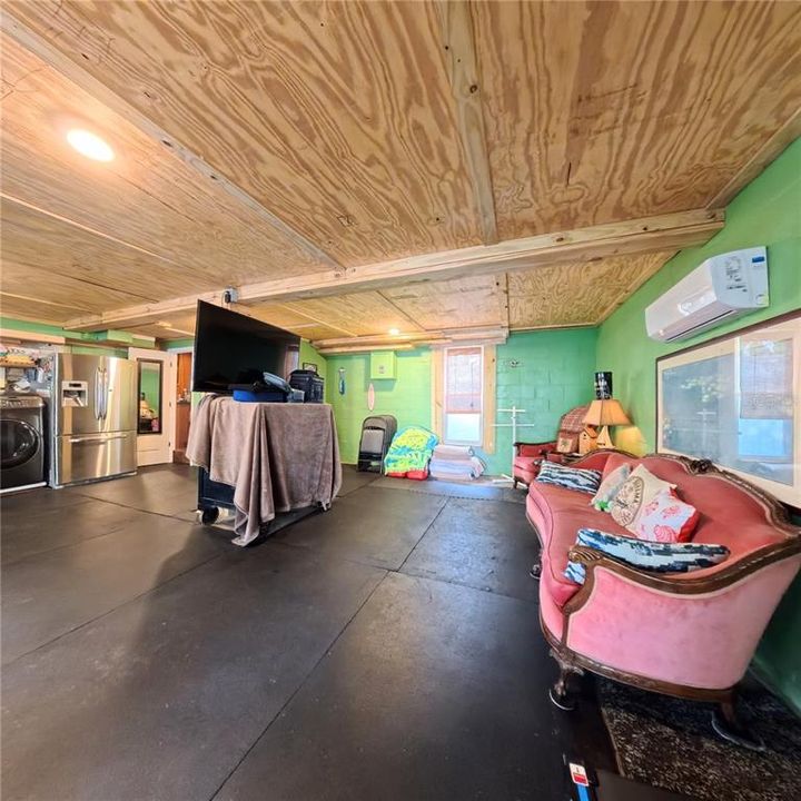 En Venta: $990,000 (9 camas, 0 baños, 2772 Pies cuadrados)