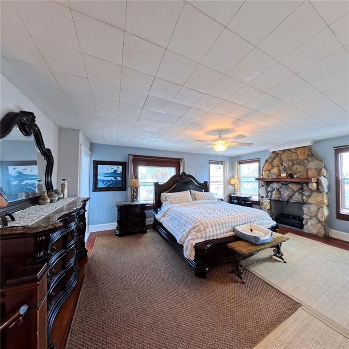 En Venta: $990,000 (9 camas, 0 baños, 2772 Pies cuadrados)