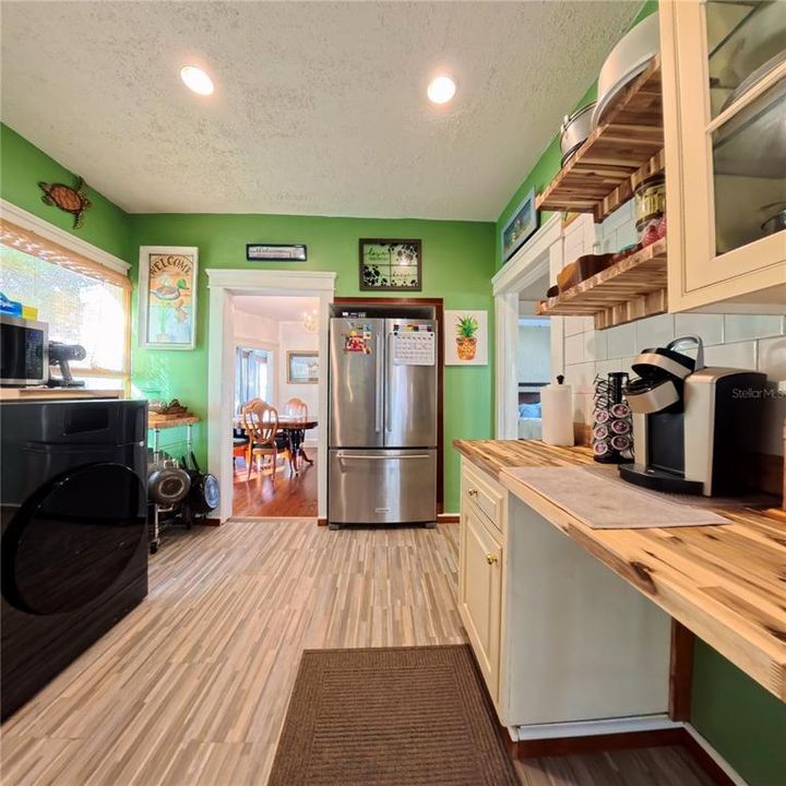 En Venta: $990,000 (9 camas, 0 baños, 2772 Pies cuadrados)