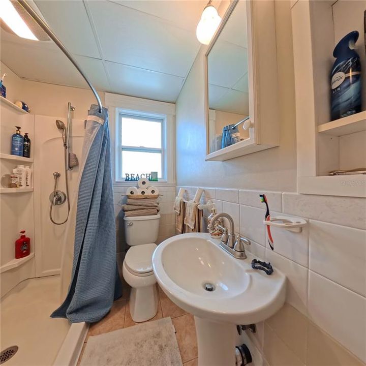 En Venta: $990,000 (9 camas, 0 baños, 2772 Pies cuadrados)