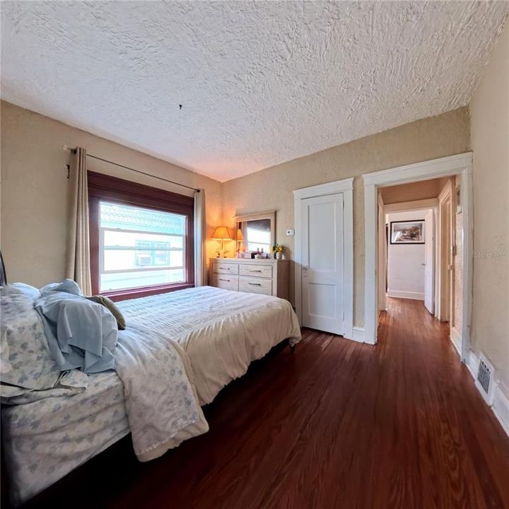 En Venta: $990,000 (9 camas, 0 baños, 2772 Pies cuadrados)