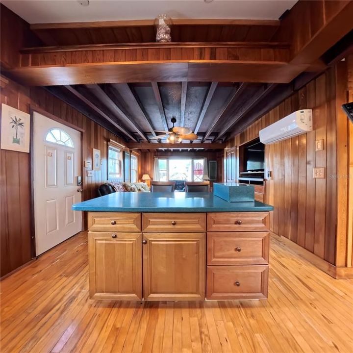 En Venta: $990,000 (9 camas, 0 baños, 2772 Pies cuadrados)