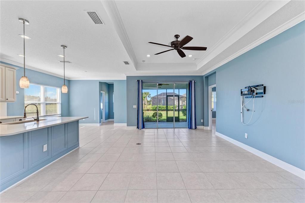 待售: $499,900 (3 贝兹, 2 浴室, 2031 平方英尺)