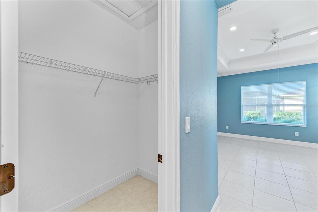 待售: $499,900 (3 贝兹, 2 浴室, 2031 平方英尺)