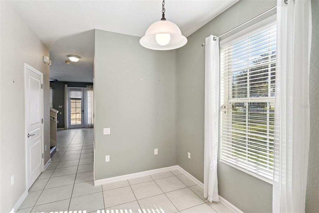 En Venta: $399,000 (3 camas, 2 baños, 1670 Pies cuadrados)